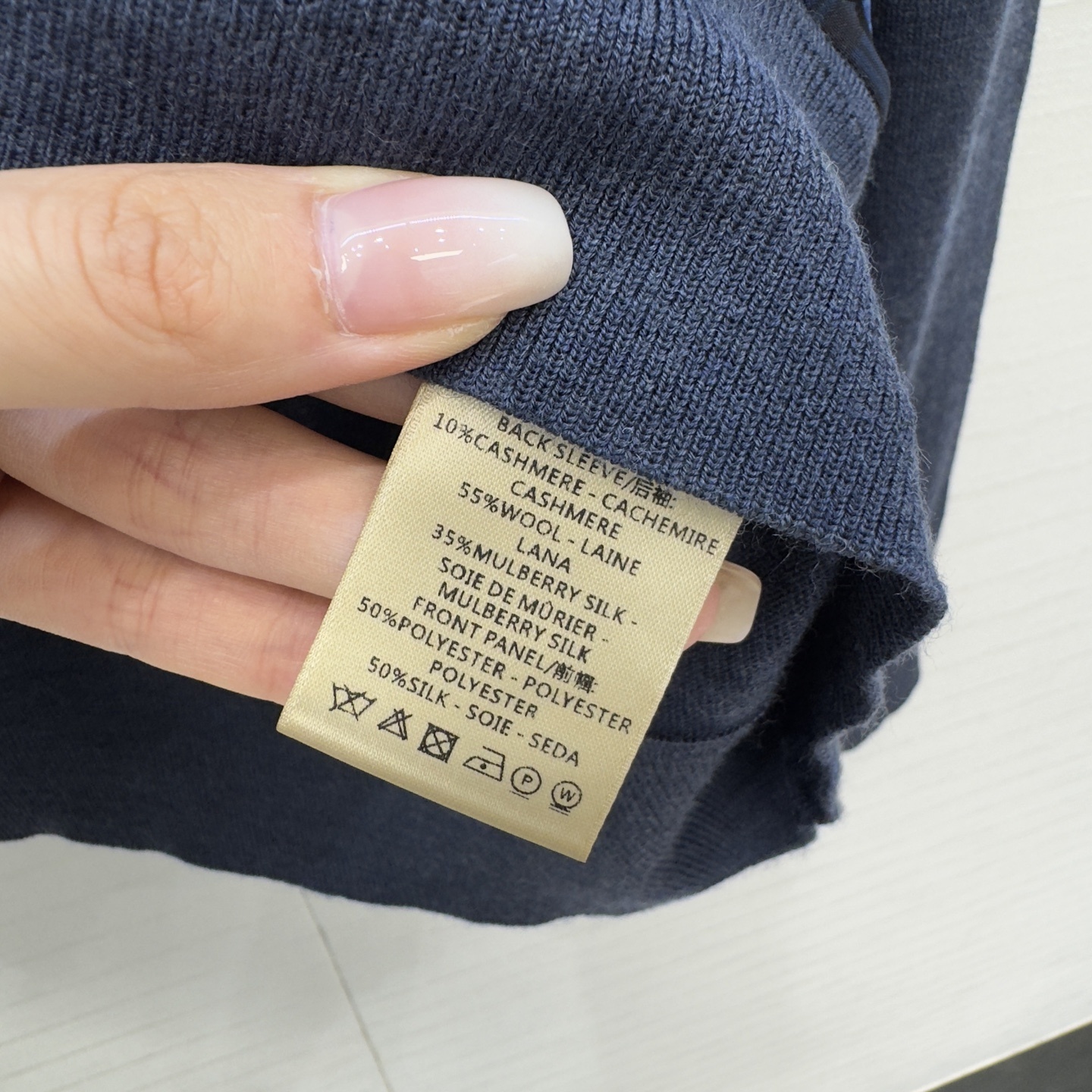 Headquarters service center1