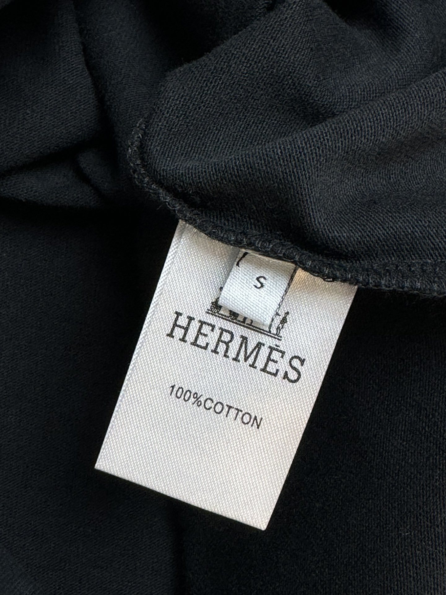 HERMES 00196