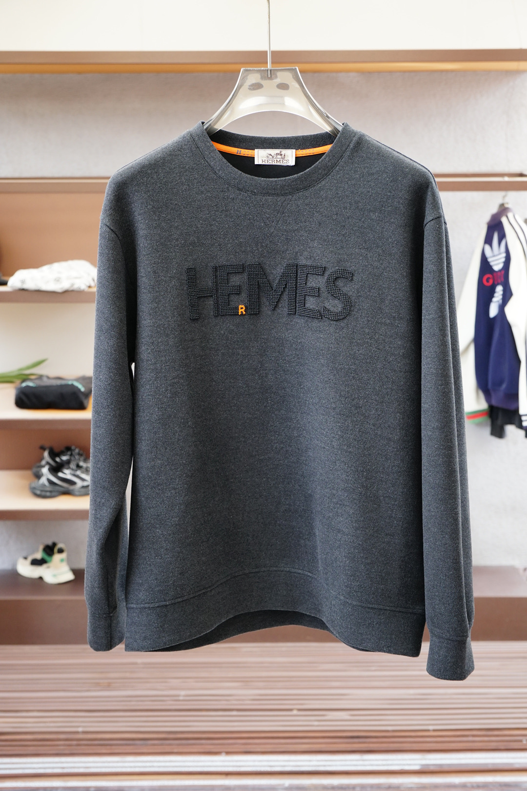 HERMES 00759