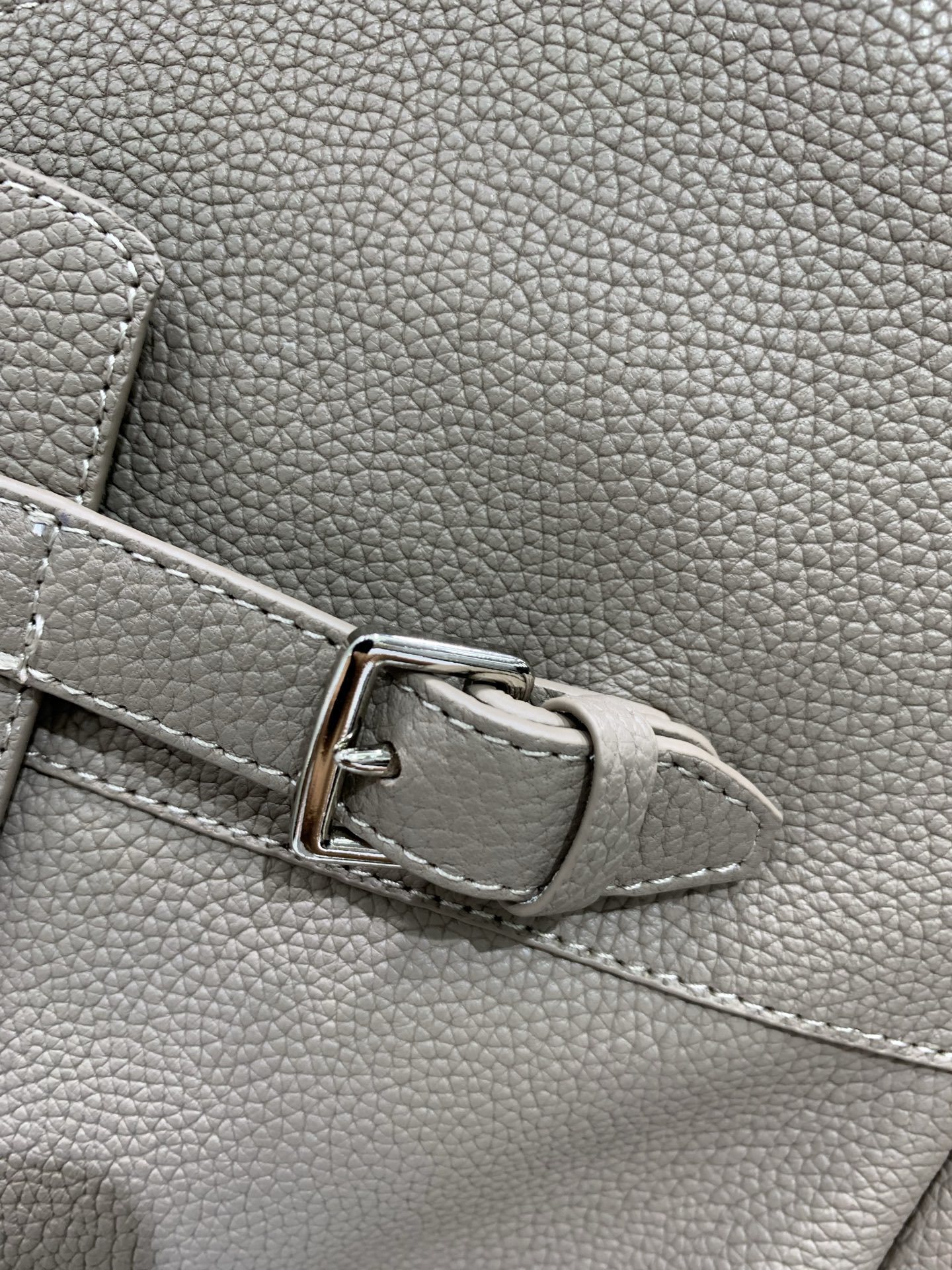HERMES 00929