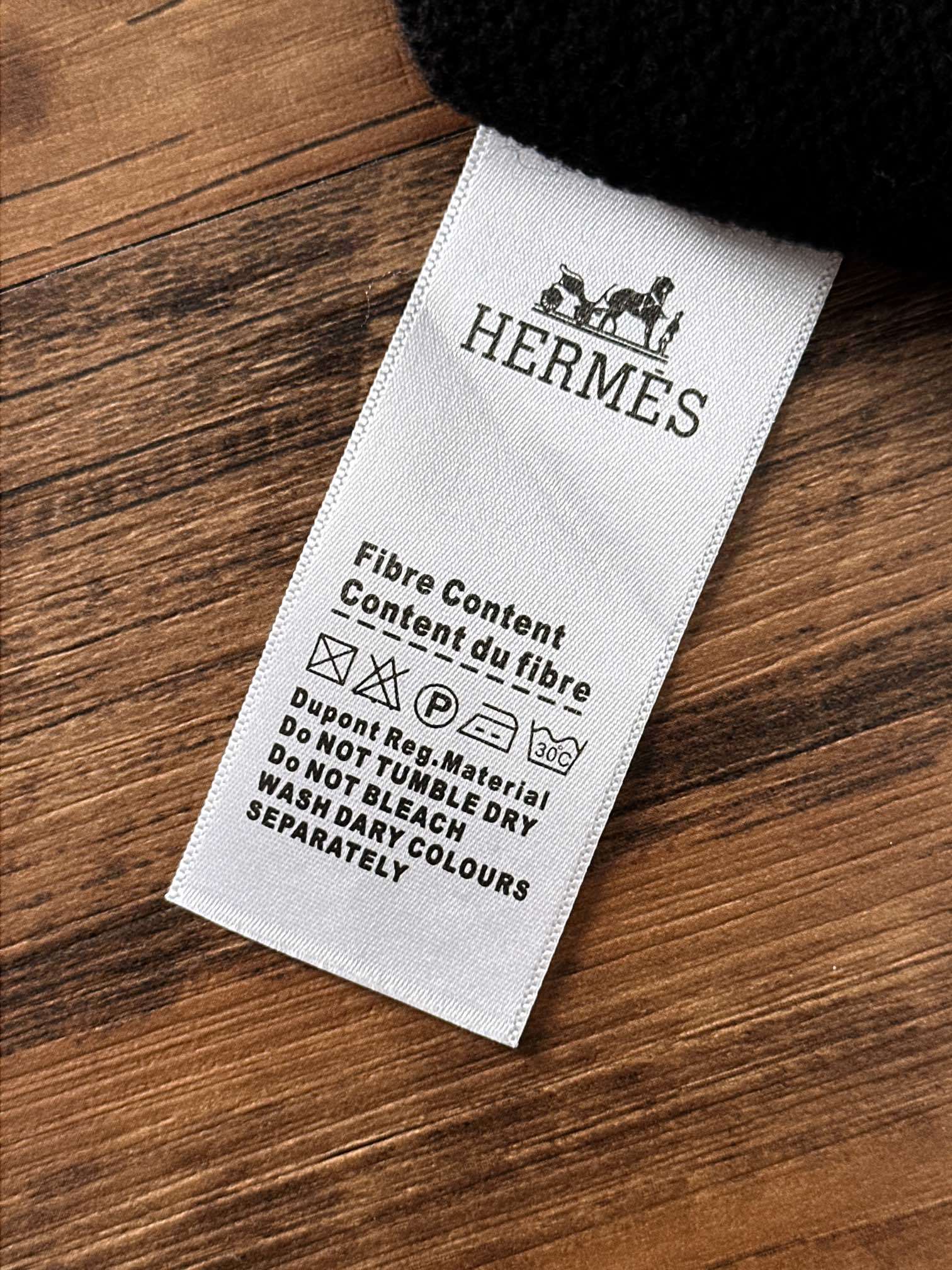 HERMES  01359