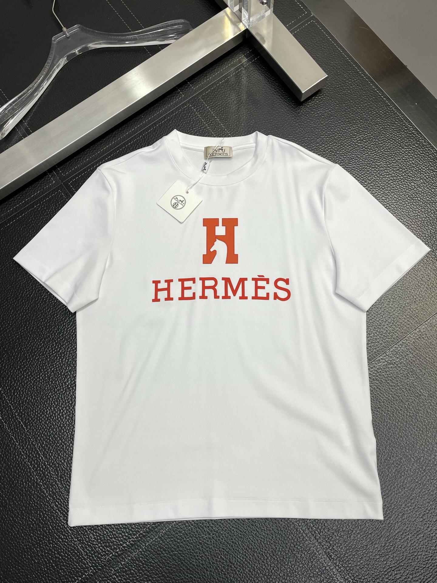 HERMES 01569