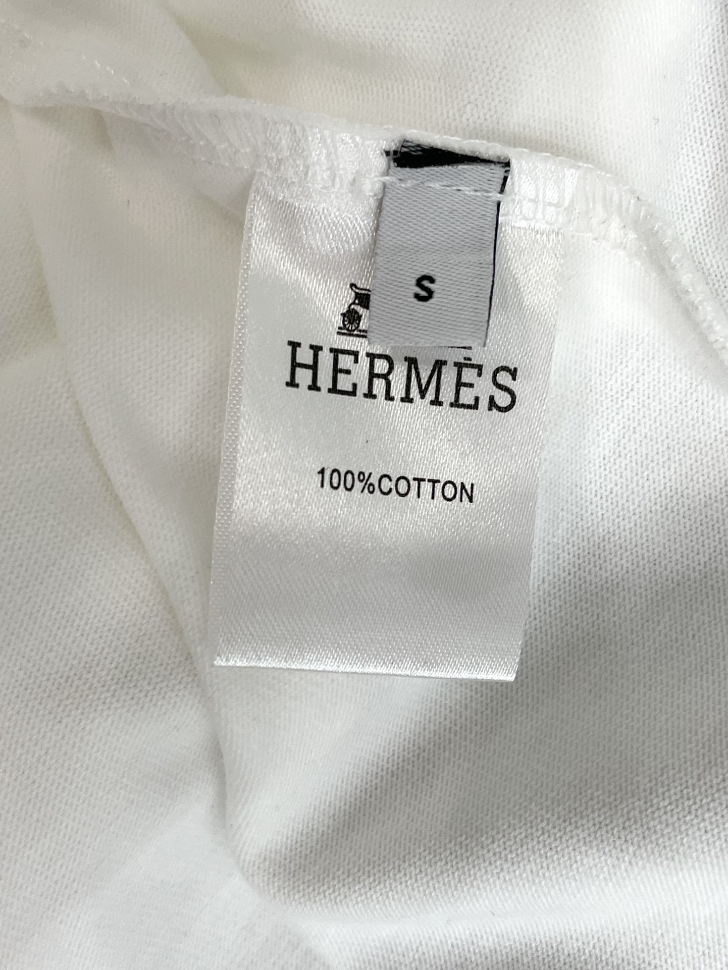 HERMES 0829