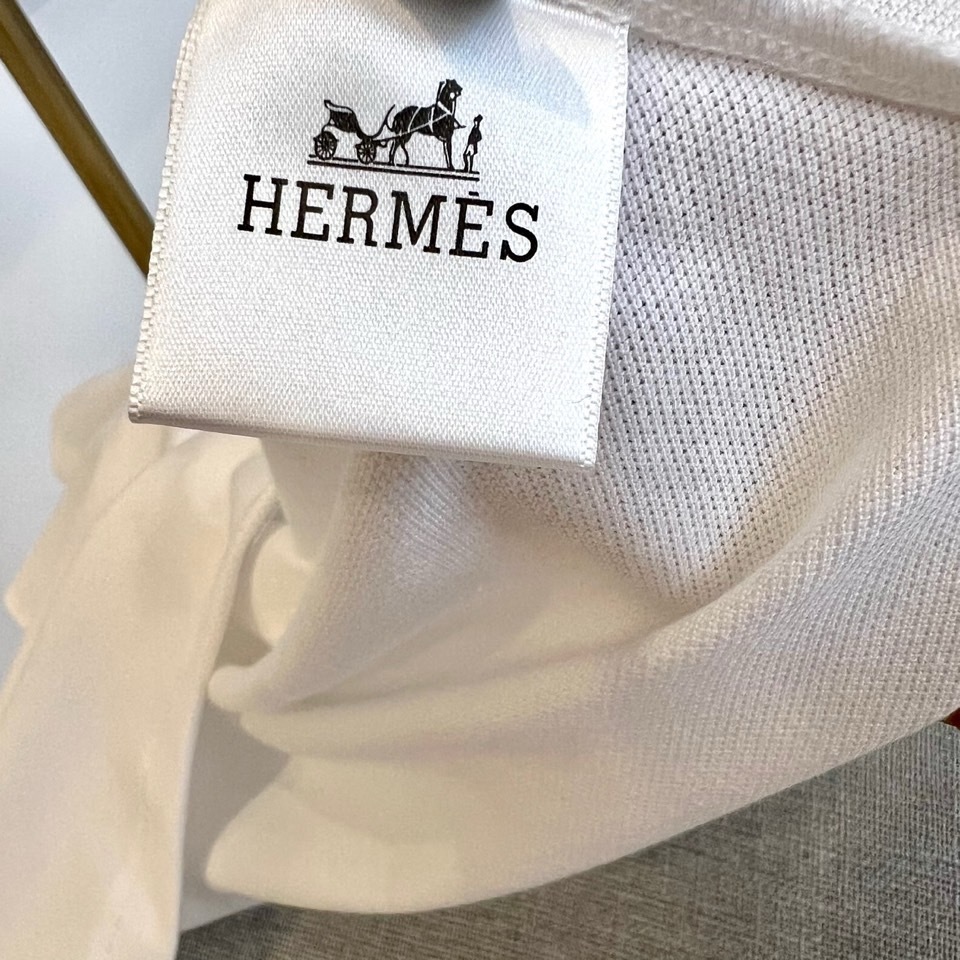 HERMES 1198