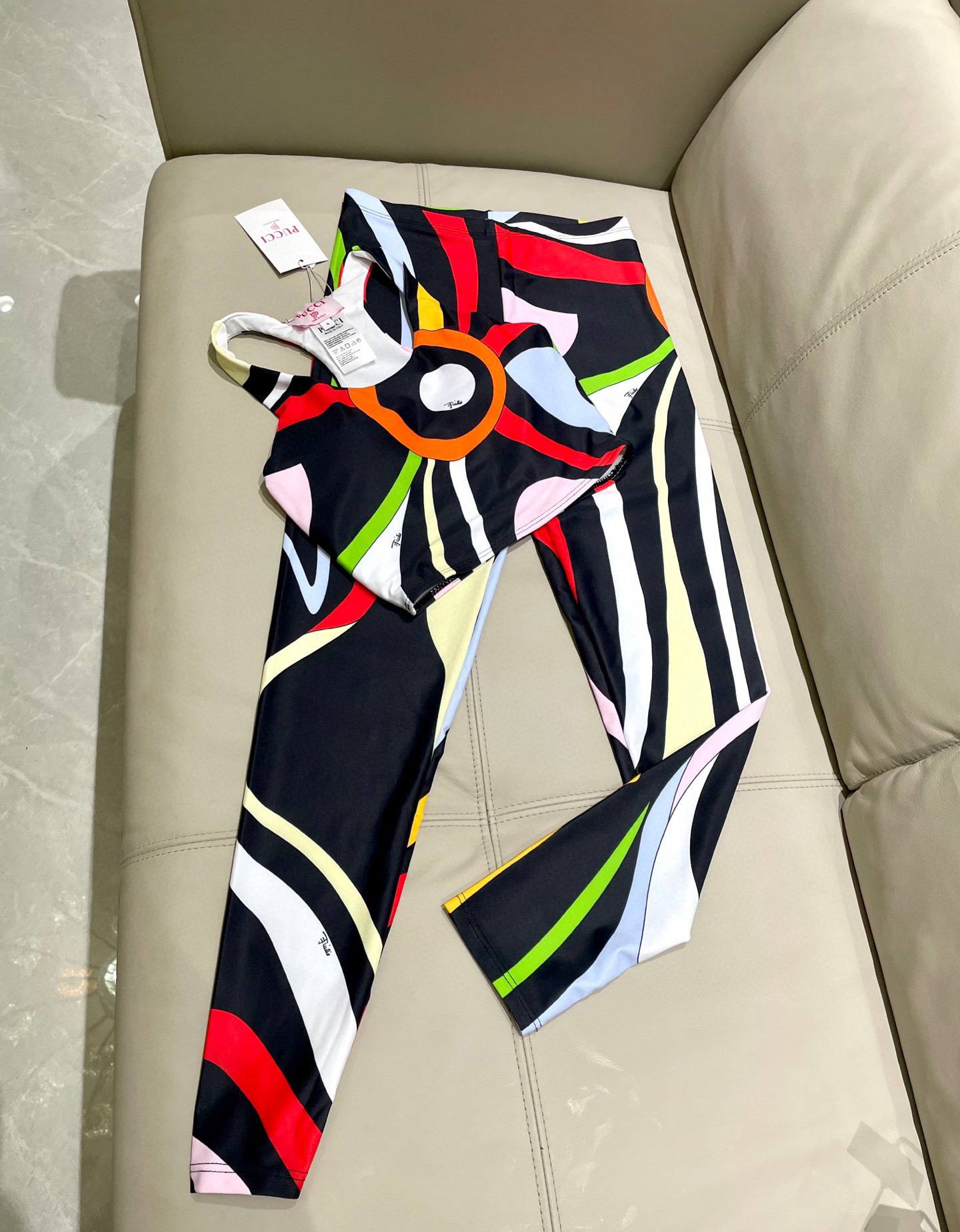 Emilio Pucci  marmo printed stretch sports bra