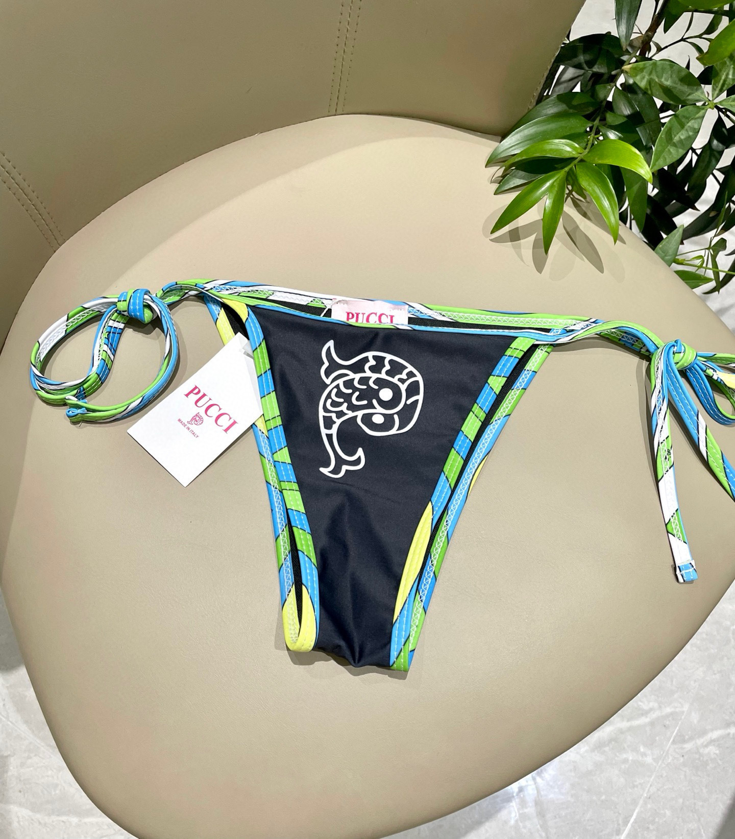PUCCI 001510