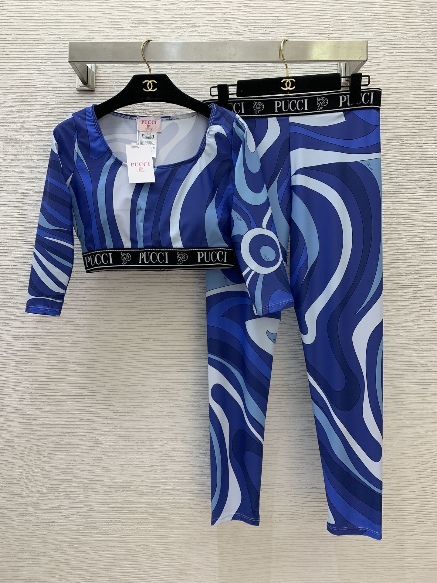 PUCCI 00989