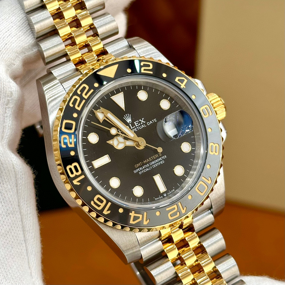 GMT-Master II Oyster, 40 mm, Oystersteel and yellow gold Reference 126713GRNR