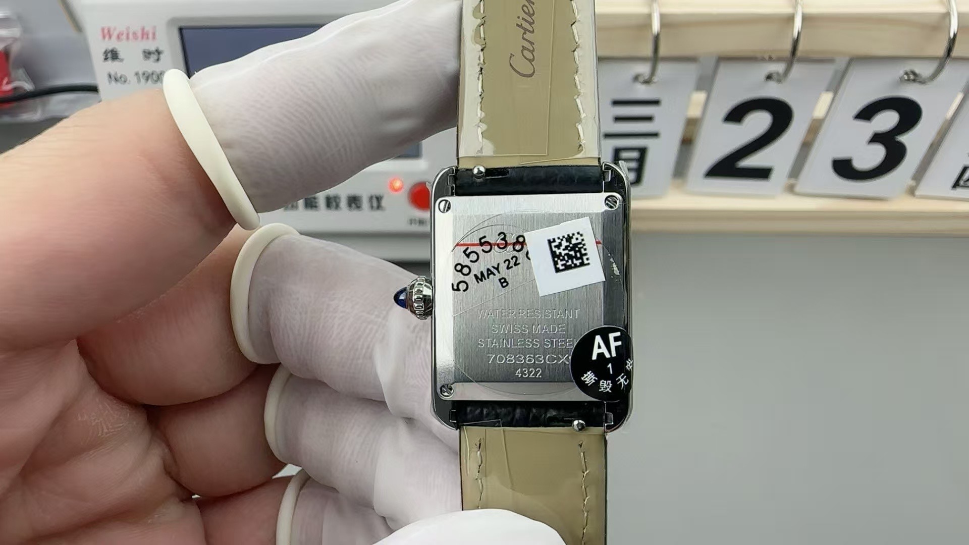 Cartier Tank Solo W5200027 3515 XL Auto Mens Watch Excellent++ A3053