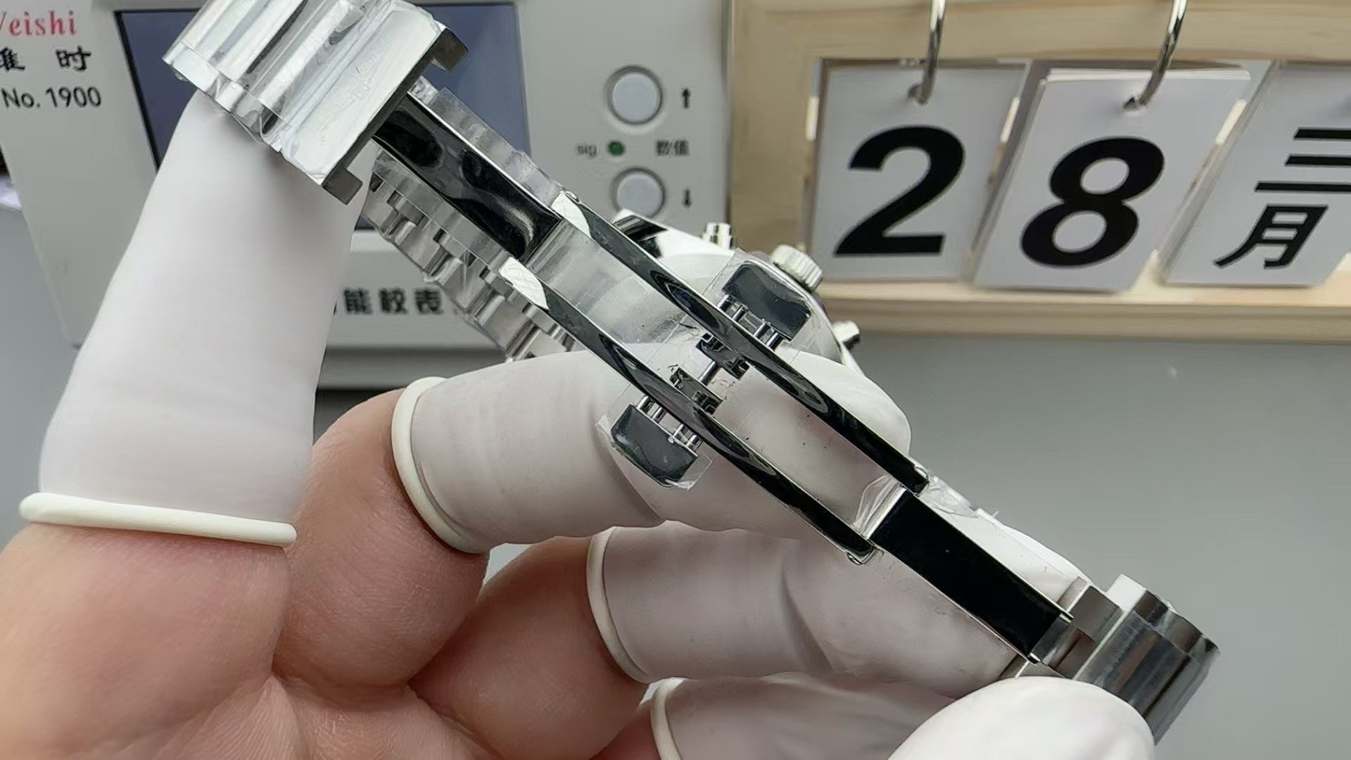 Longines Men's Swiss Automatic Chronograph Conquest Stainless Steel Bracelet Watch 42mm