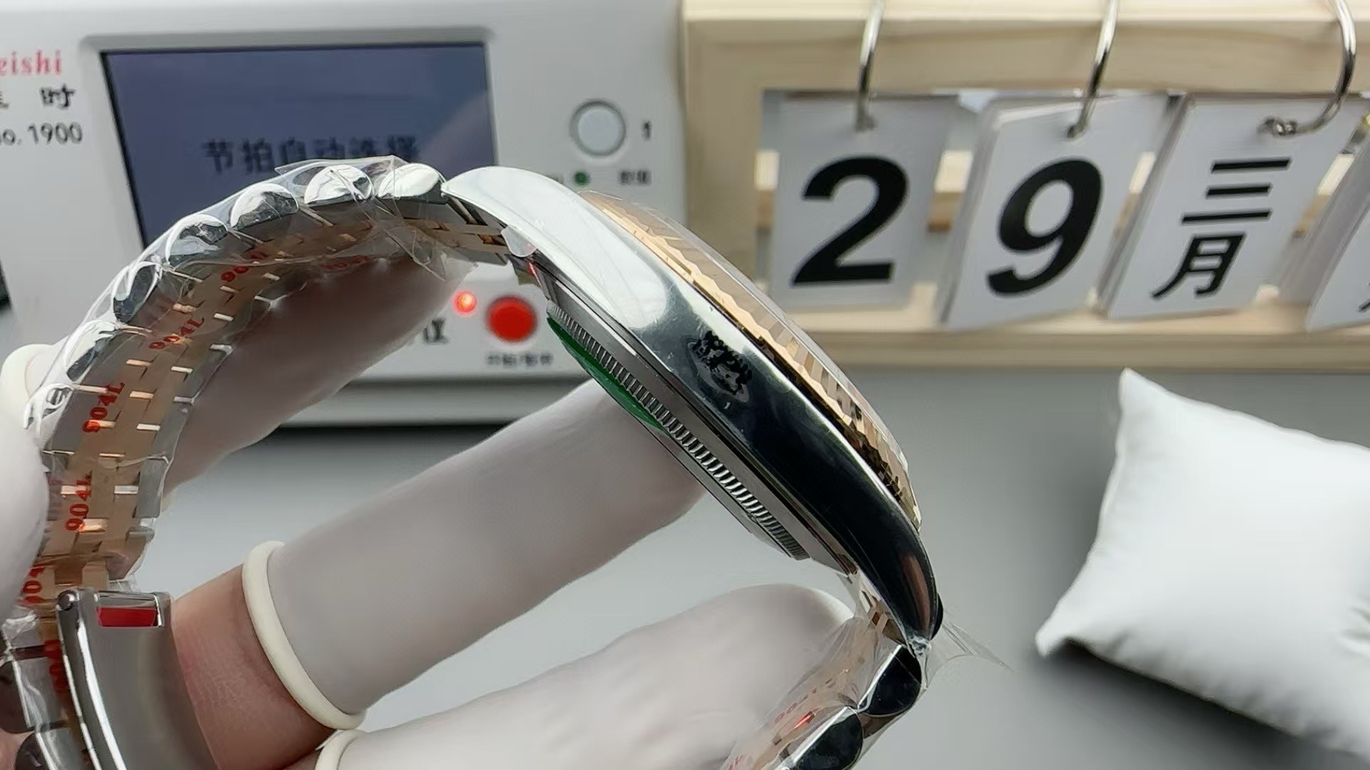 Rolex Datejust 41 126331 Steel Rose Gold Chocolate Diamond Dial Watch Box Papers