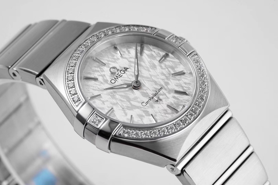 Omega Constellation Steel Diamonds Watch 131.15.28.60.02.001