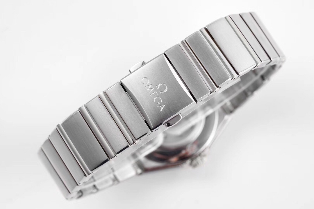 Omega Constellation Manhattan Quartz Diamond Grey Dial