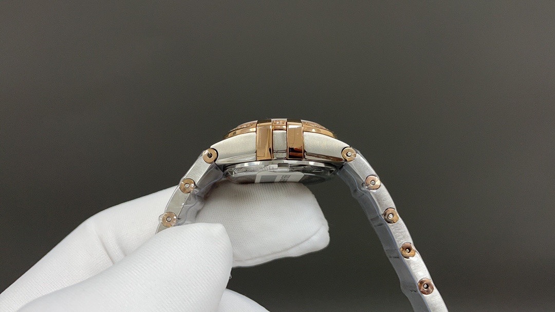 Omega  Constellation Chronometer Automatic Men's Watch