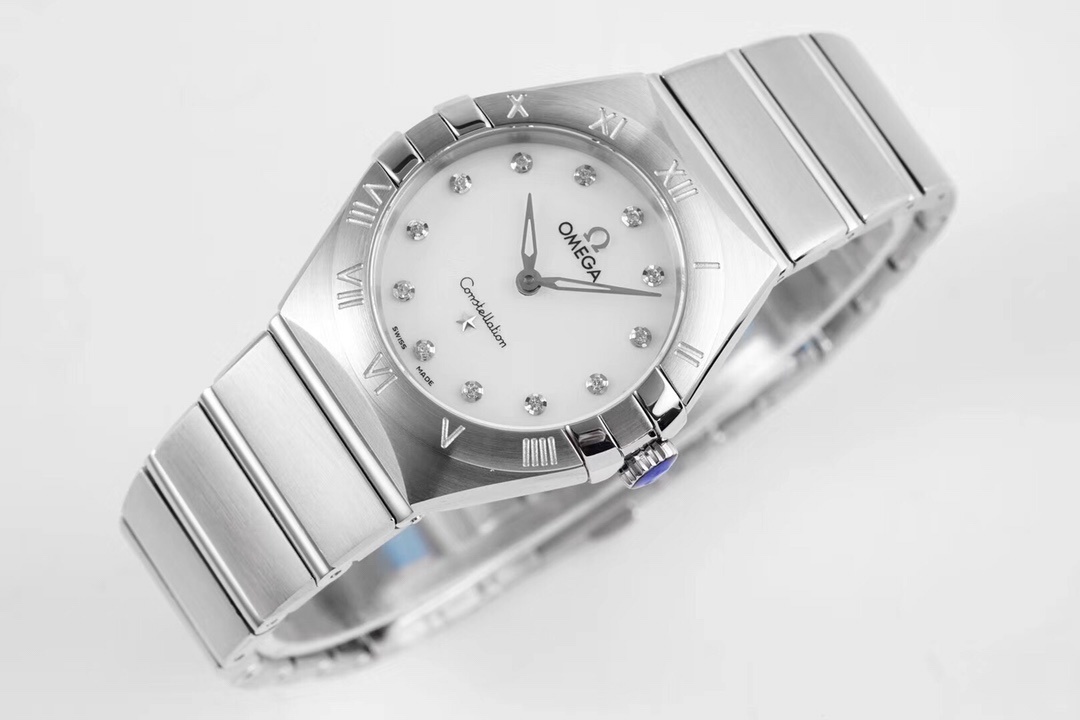 Omega Constellation Ladies Quartz Ladies Diamonds / Steel / 25mm / Box&Papers / 131.10.25.60.55.001