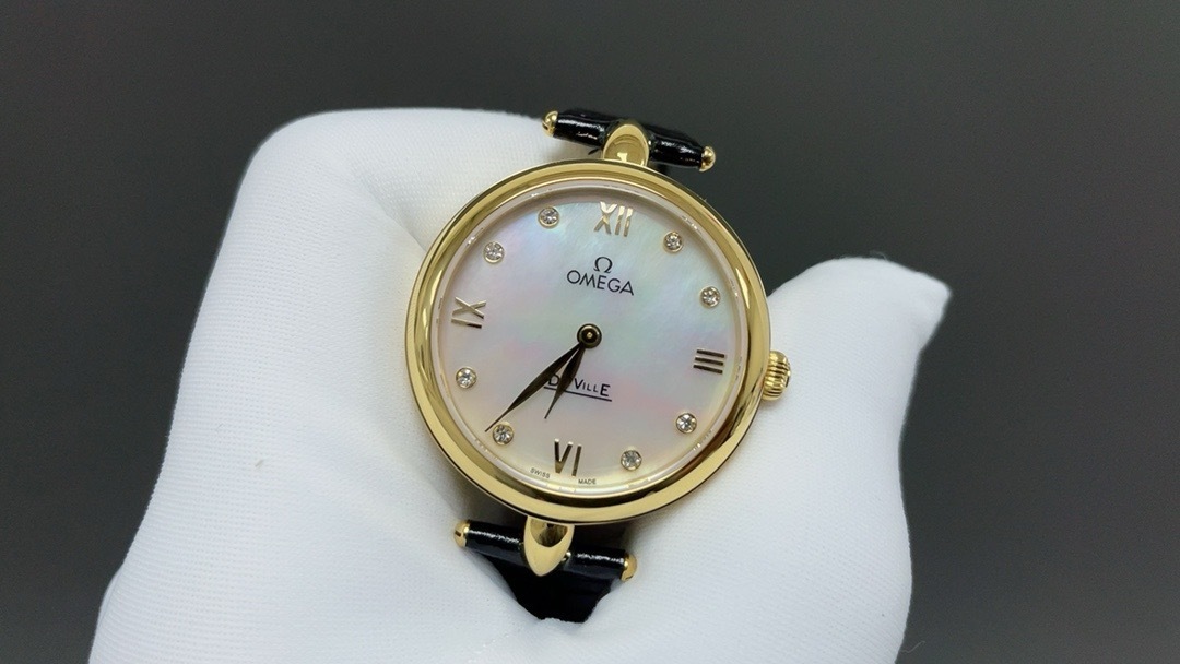 Omega De Ville Prestige Quartz 27.4MM 424.53.27.60.55.001black leather strap  woman