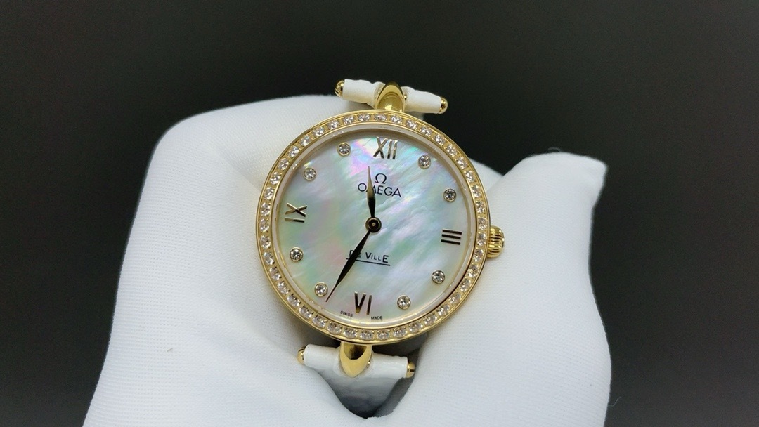 Omega De Ville Prestige Quartz 27.4MM 424.53.27.60.55.001black leather strap  woman