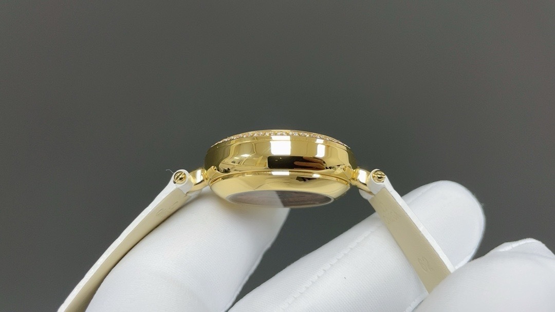 Omega De Ville Prestige 424.57.33.20.55.002 Automatic Red gold Very good