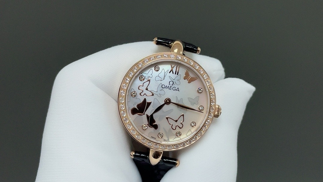 Omega De Ville Prestige 424.57.33.20.55.002 Automatic black leather strapblack leather strap  gold Very good