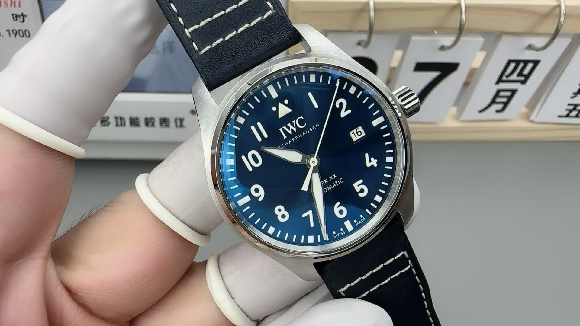 IWC PILOT'S WATCH MARK XX IW328203 40 MM BLUE DIAL - BRAND NEW ! S16432 Box/Card