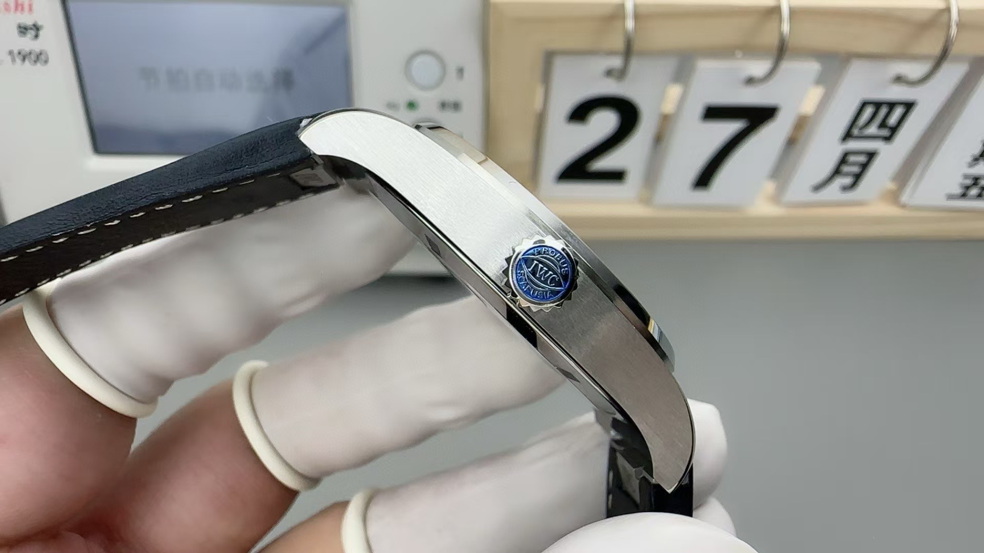 IWC PILOT'S WATCH MARK XX IW328203 40 MM BLUE DIAL - BRAND NEW ! S16432 Box/Card