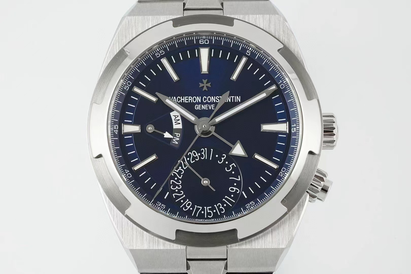 Top-grade watches 01059 Vacheron Constantin Overseas Dual Time 7920V/210A-B334