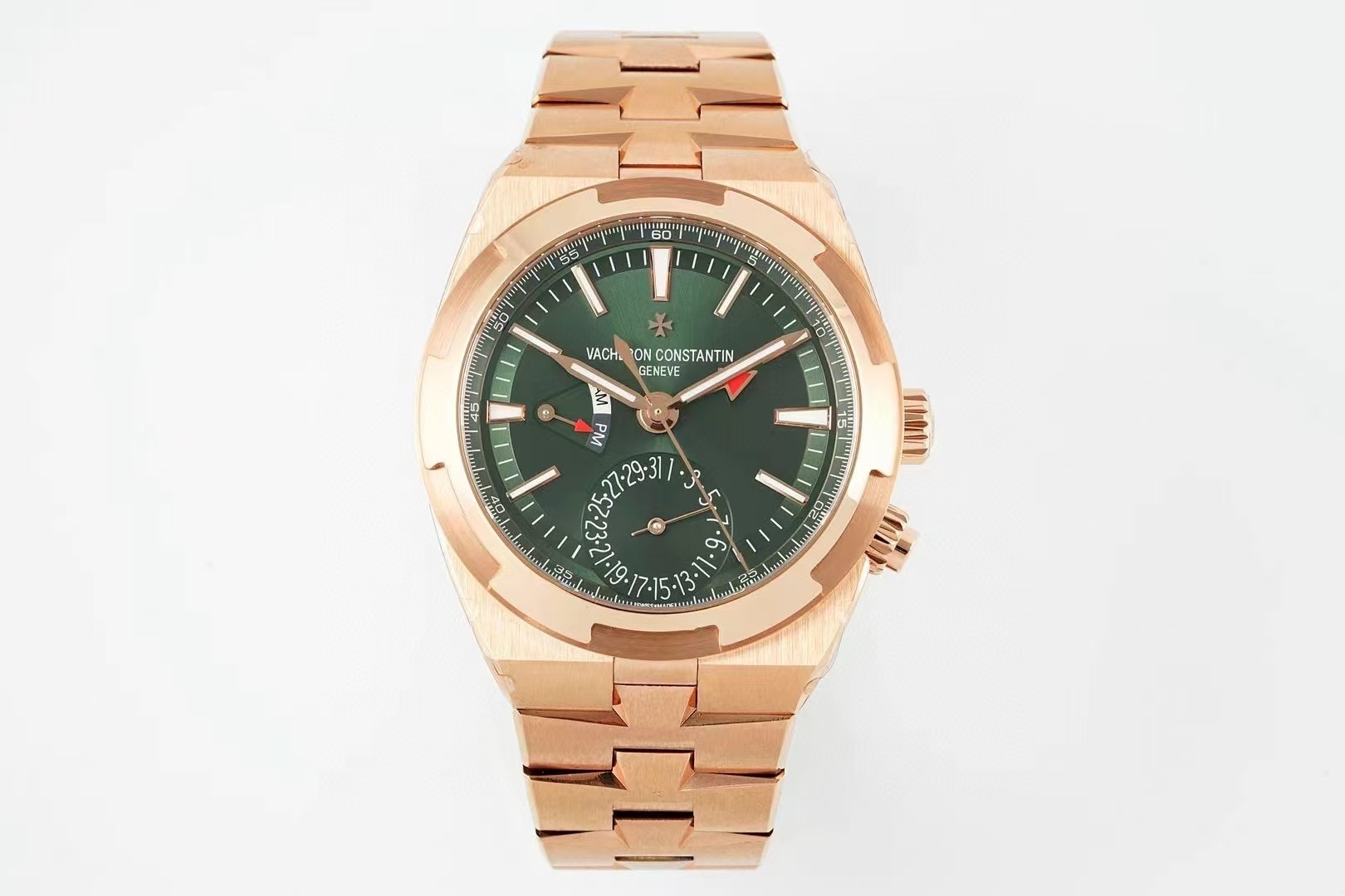 Vacheron Constantin Overseas dual time – 41 mm – Pink Gold Watch Vacheron Constantin Overseas dual time – 41 mm – Pink Gold Watch