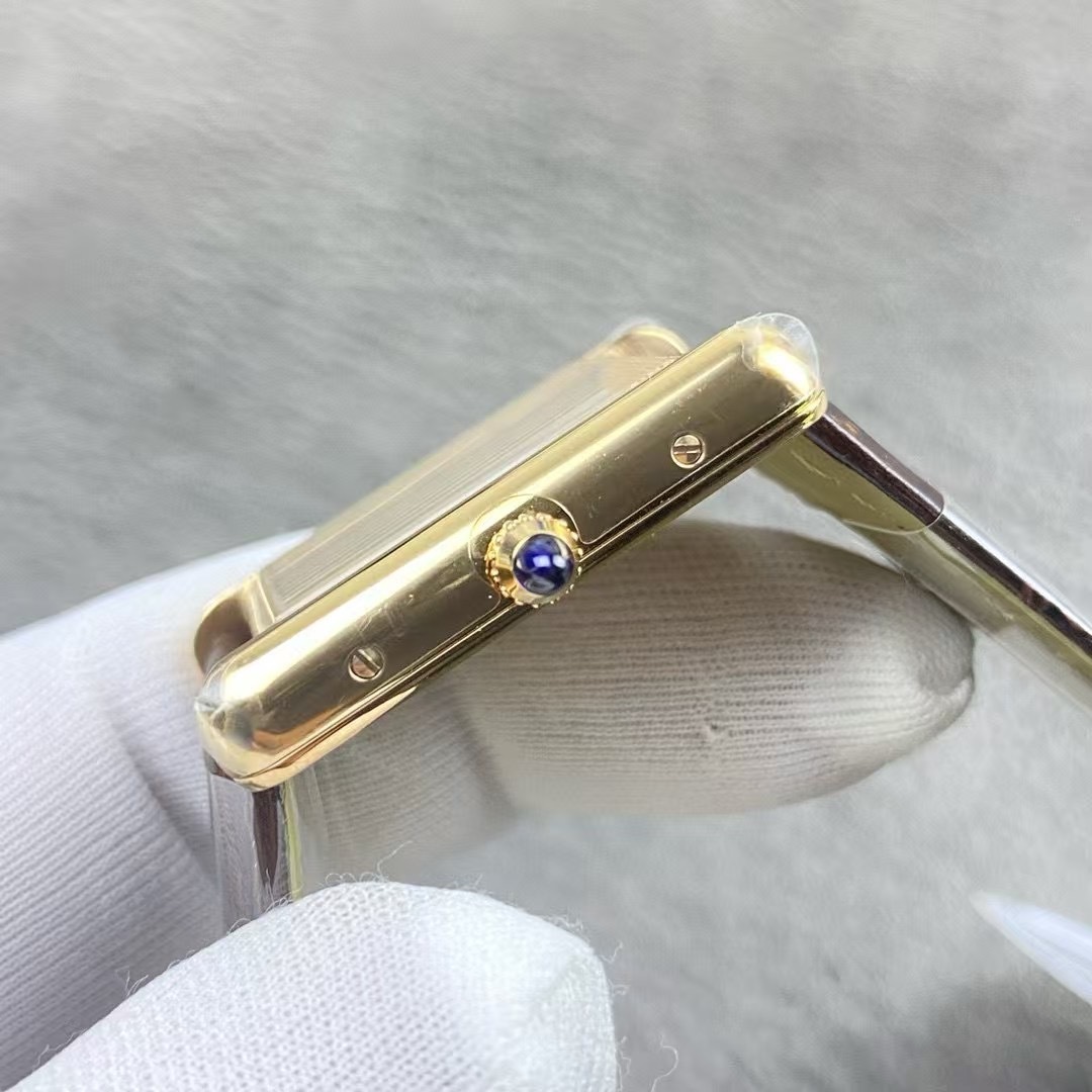 Cartier Tank Solo Small 18K Rose Gold 24mm x 30.5mm W5200024 Box Papers