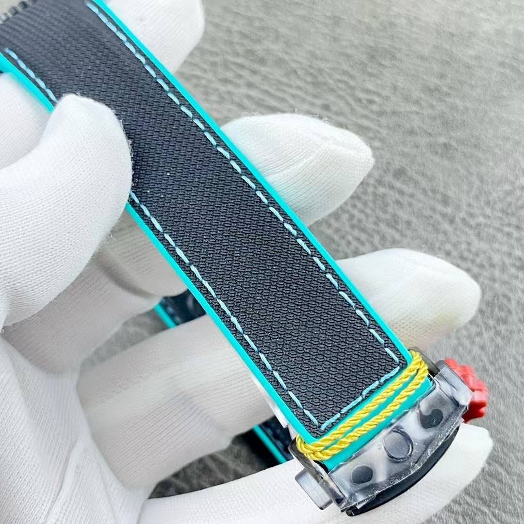 Omega Seamaster Planet Ocean 600m Co-Axial Master Chronometer Chronograph 45.5mm ETNZ Deep Black Mens Watch O21592465101003