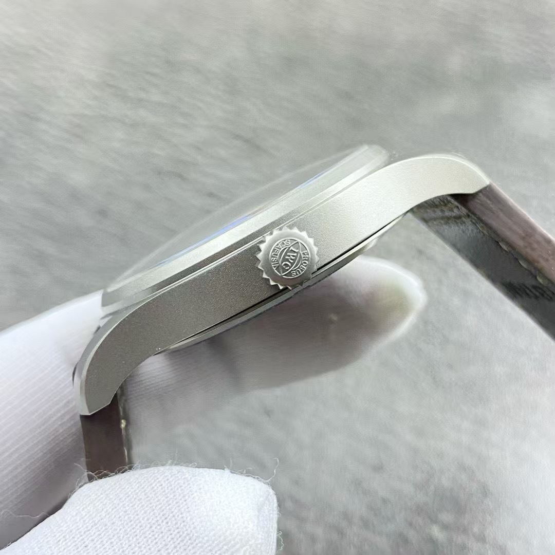 IWC Mark XVIII Heritage Pilots Titanium Aviation Automatic 40mm, IW327006