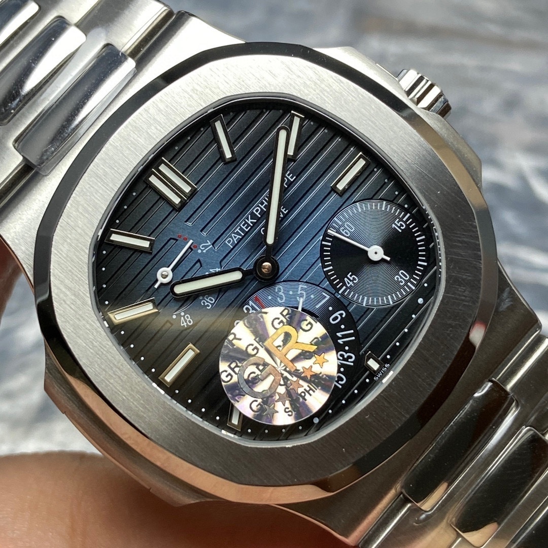 Patek Philippe Nautilus 5712/1A-001 Stainless steel Blue