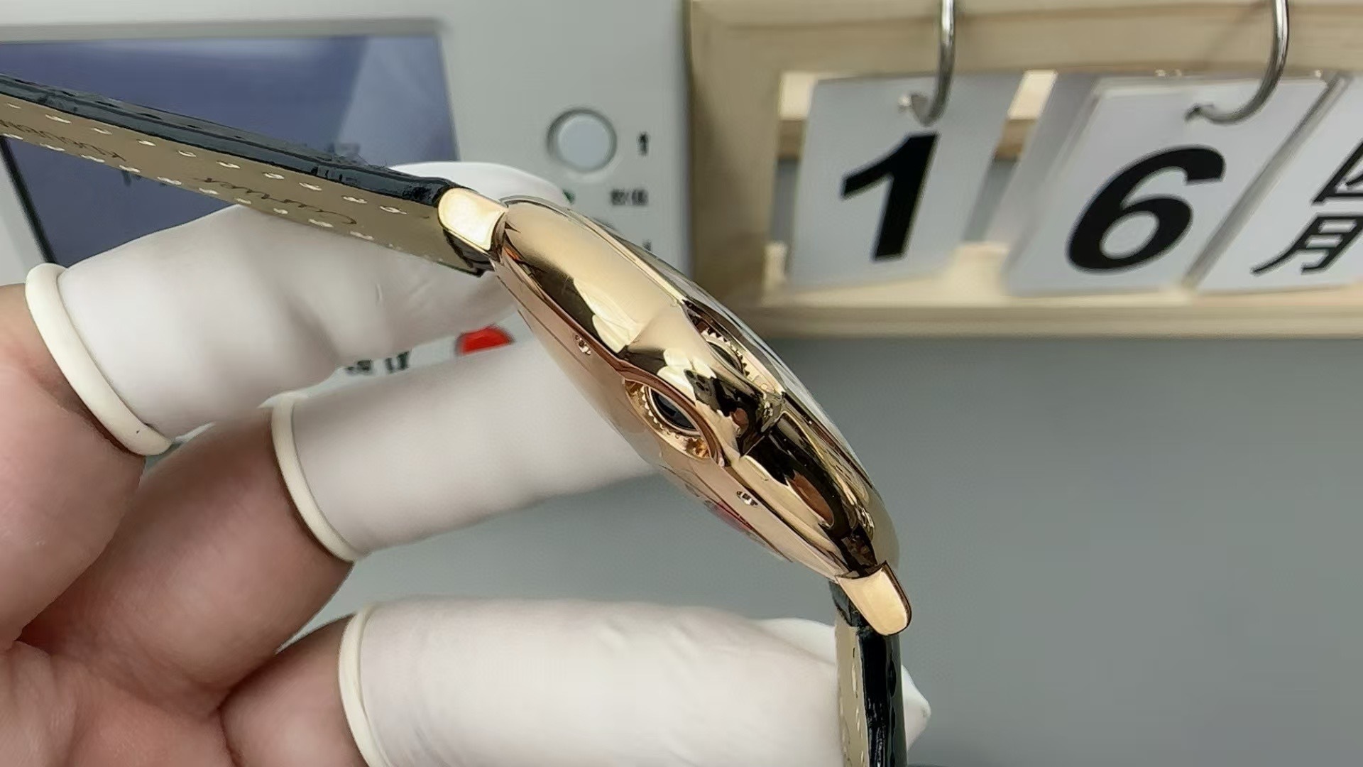 Cartier Ballon Bleu 42mm W6900651 Rose gold White