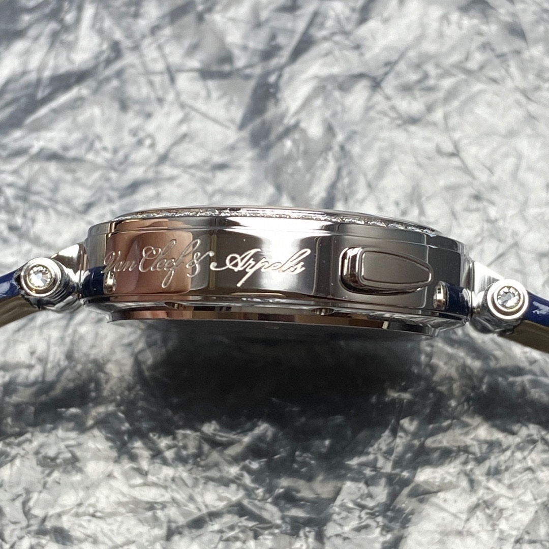 Top-grade watches 01639 Van Cleef & Arpels Lady Arpels Pont des Amoureux watch 18K white gold, Diamond