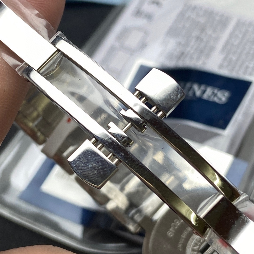 Longines PrimaLuna Moonphase MOP Diamond Dial Ladies Watch L8.116.4.87.6