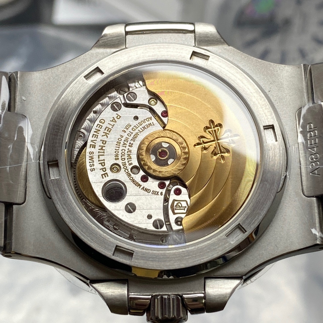 Patek Philippe Nautilus Stainless Steel White Dial 5711/1A-014