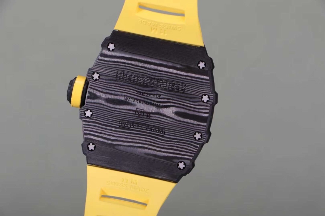 Top-grade watches 02039 Swiss Replica Richard Mille RM 35-02 Watch For Men – Skeleton Dial, Yellow Rubber Strap, Luxury Sport Design