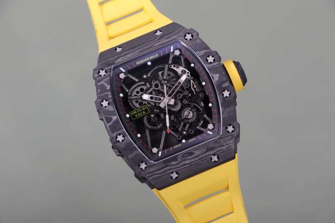Top-grade watches 02039 Swiss Replica Richard Mille RM 35-02 Watch For Men – Skeleton Dial, Yellow Rubber Strap, Luxury Sport Design