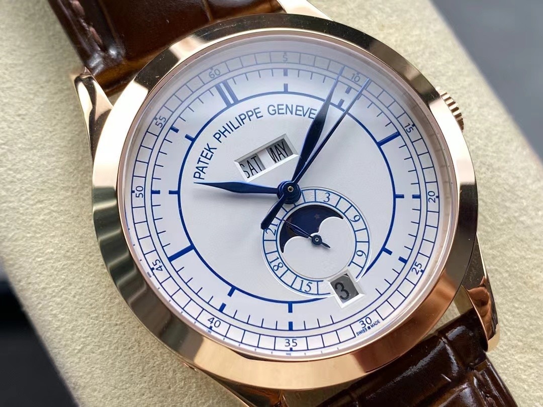 Patek Philippe Patek Philippe Complications (Reference 5396R-001). A rose gold automatic wristwatch with date, day, month, moonphase, and annual calendar.