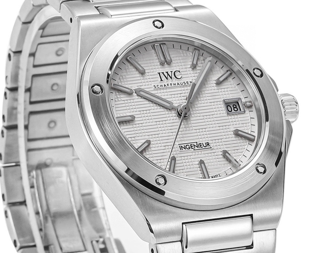 IWC Ingenieur Automatic 40 Silver Dial Watch IW328902 IWC Ingenieur Automatic 40 Silver Dial Watch IW328902