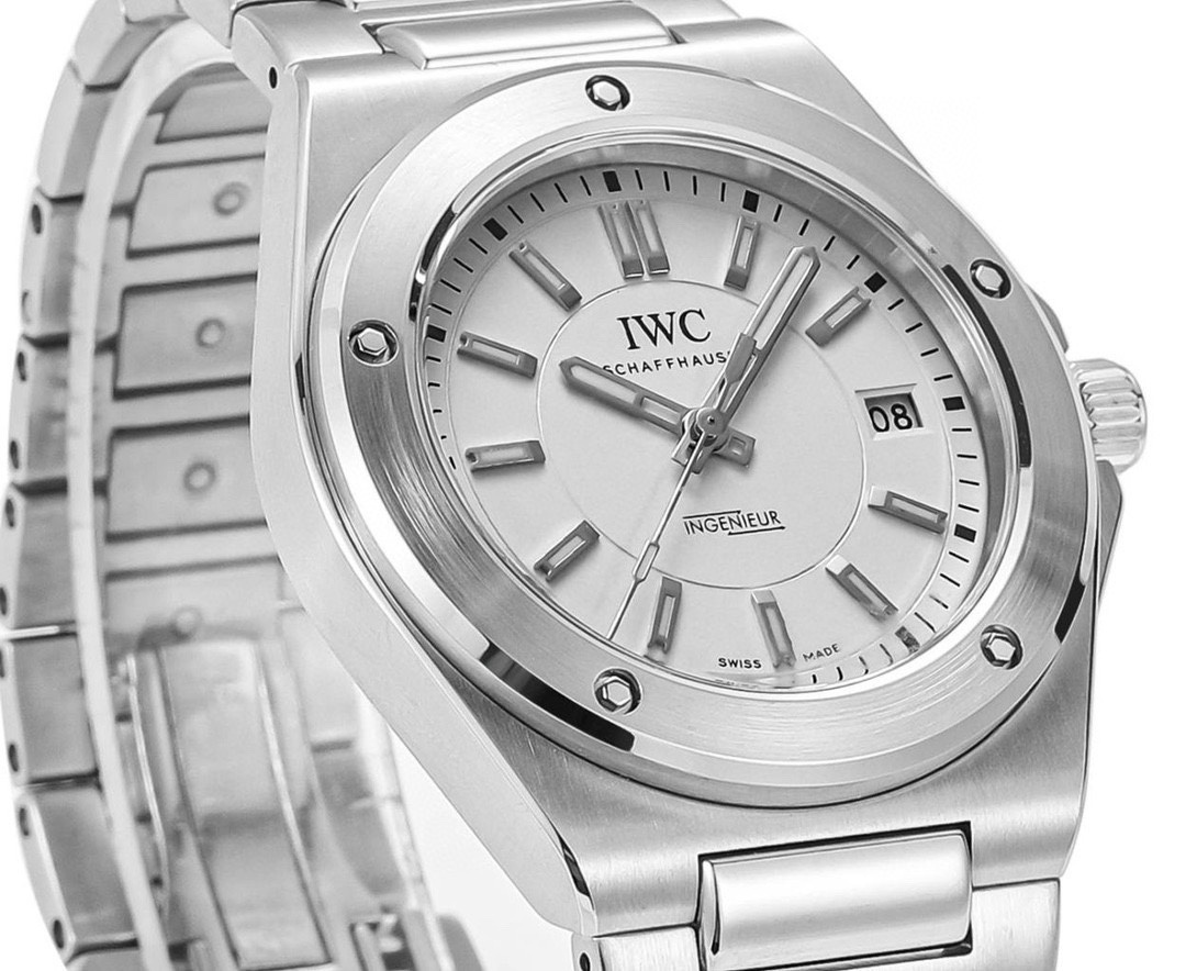IWC Ingenieur Automatic 40 Ref. IW328902 IWC Ingenieur Automatic 40 Ref. IW328902