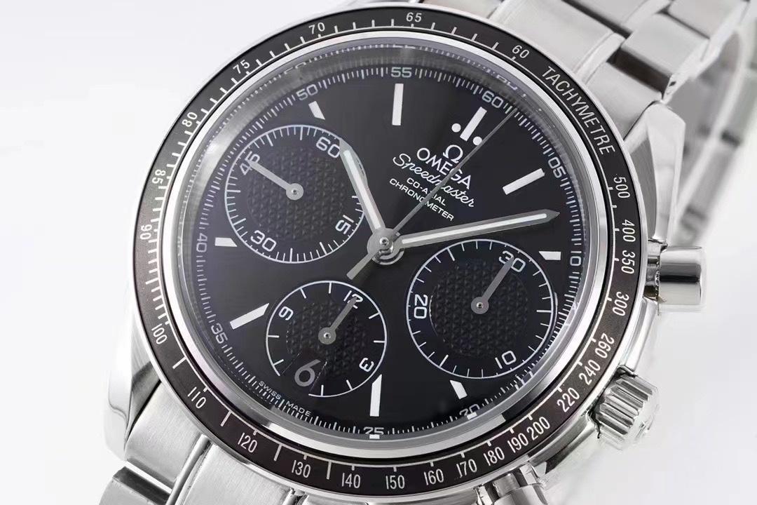 Omega Speedmaster Racing 326.30.40.50.01.001