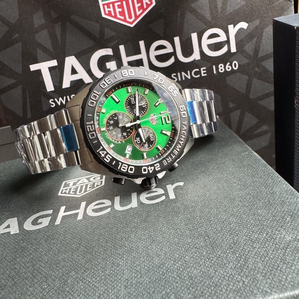 Top-grade watches 02649 TAG Heuer Formula 1 Chronograph Green dial 43mm CAZ101AP.