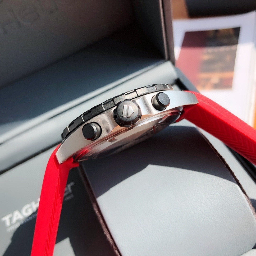 Top-grade watches 02669 TAG Heuer Formula 1 Quartz Chronograph CAZ101AN.FT8055