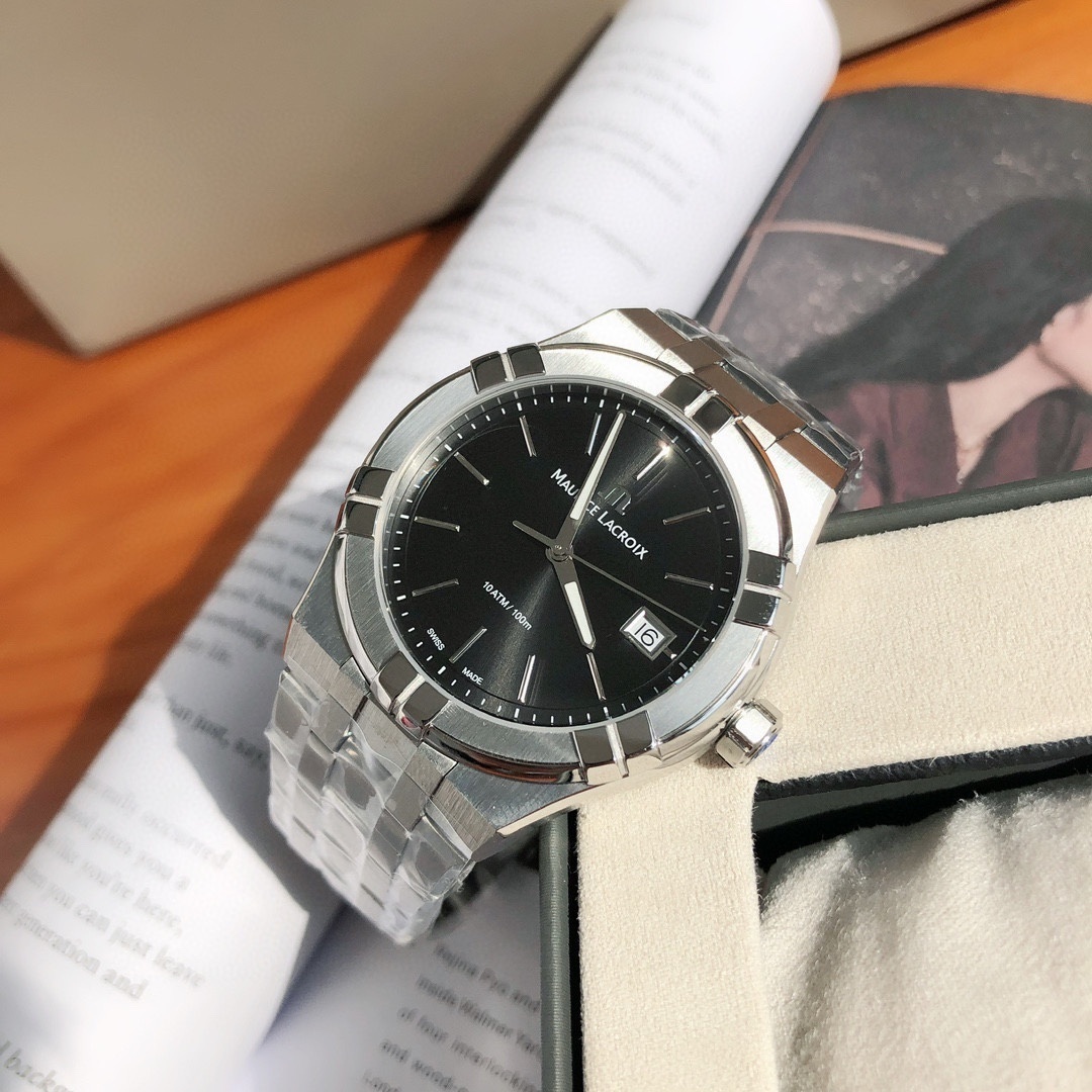 Maurice Lacroix AI1108-SS002-330-1 Icon Quartz 1.6 inches (40 mm) Men's Watch, Black, Bracelet Type