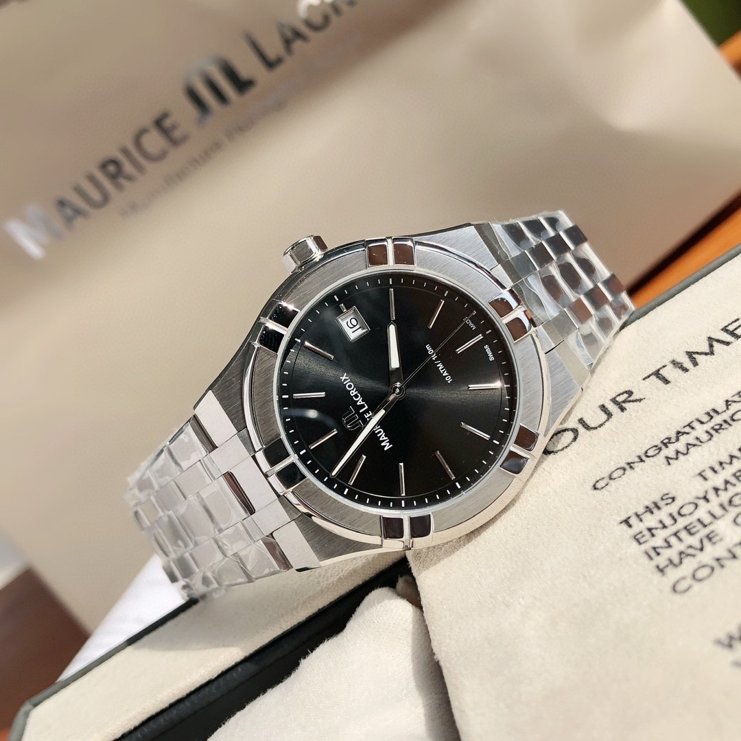 Maurice Lacroix AI1108-SS002-330-1 Icon Quartz 1.6 inches (40 mm) Men's Watch, Black, Bracelet Type