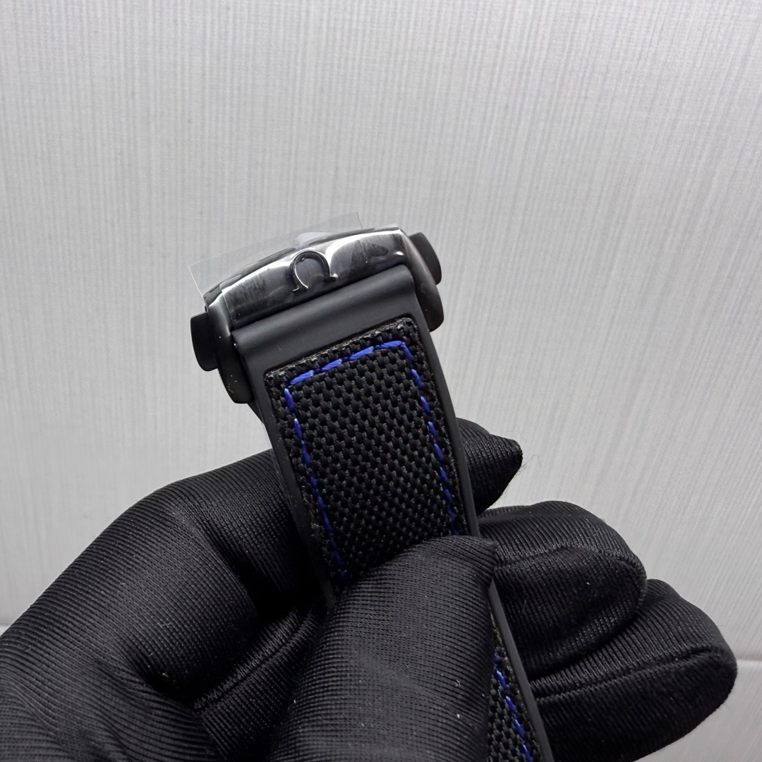 Omega Seamaster Planet Ocean GMT Automatic 45mm Ceramic Mens 215.92.46.22.01.002