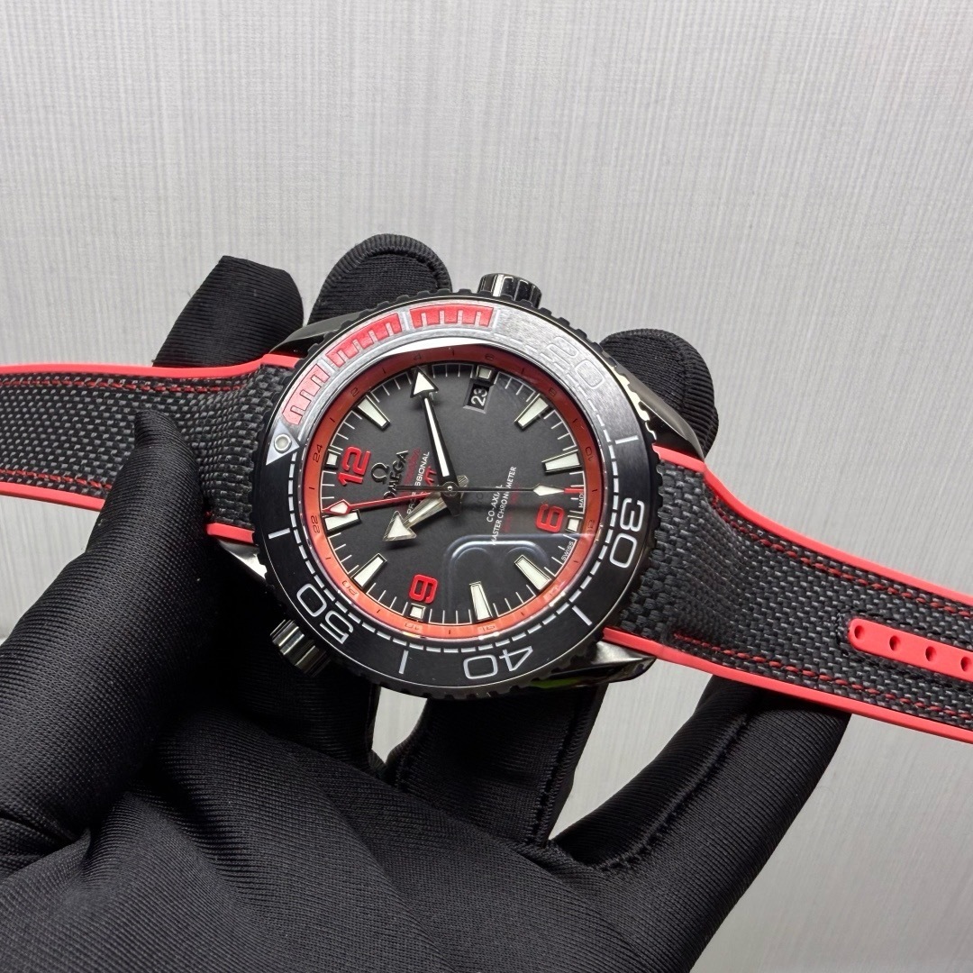 Omega Seamaster Planet Ocean 600M 45.5mm - Deep Black