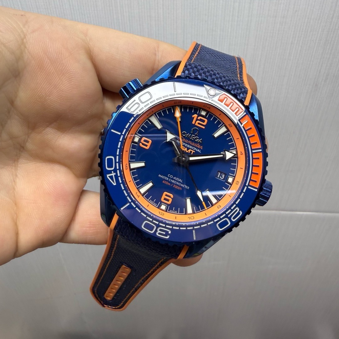 Omega 215.92.46.22.03.001 Planet Ocean 600m Co-Axial Master Chronometer GMT Watch BIG BLUE