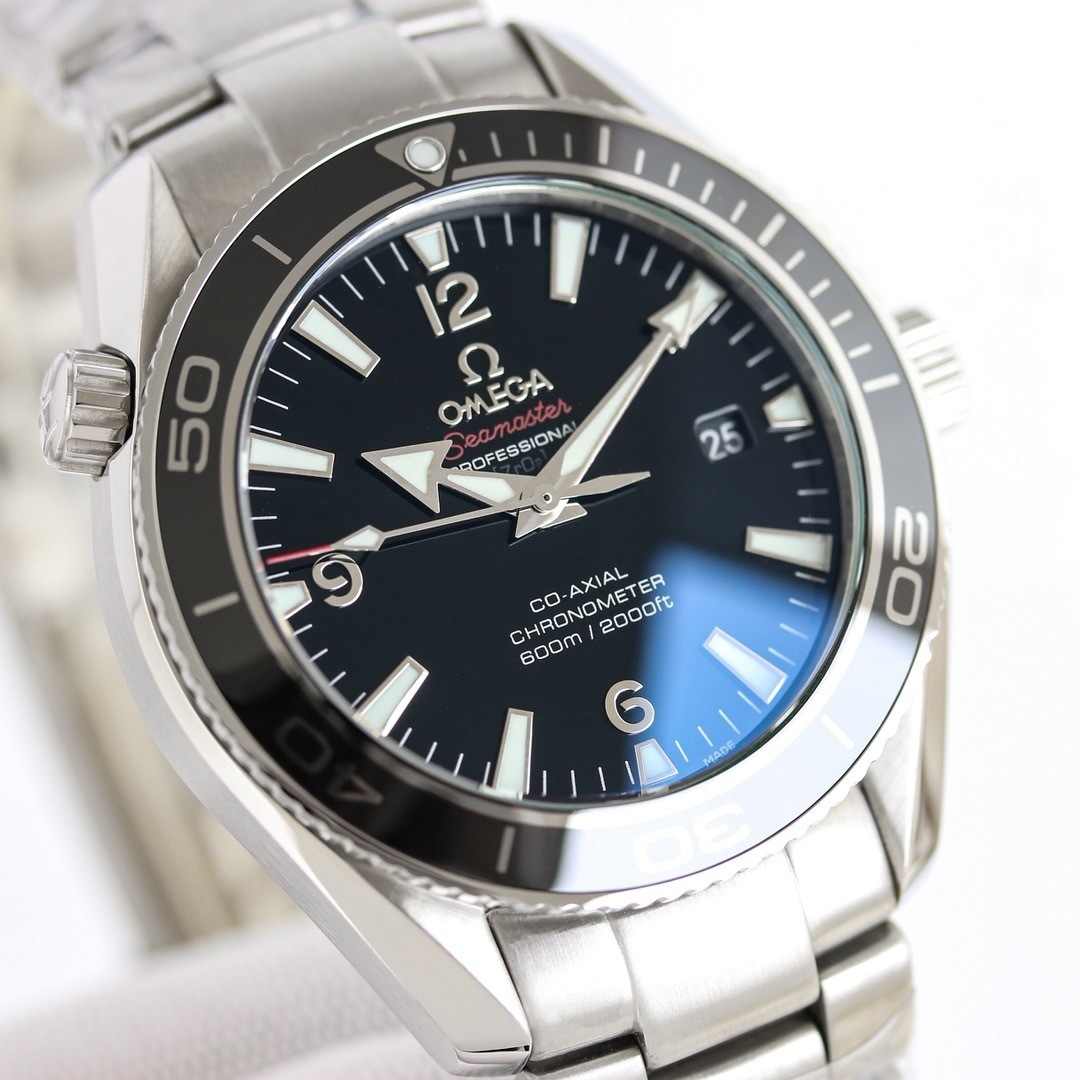 Omega Seamaster Planet Ocean 42 mm ref. 2201.50.00 ...
