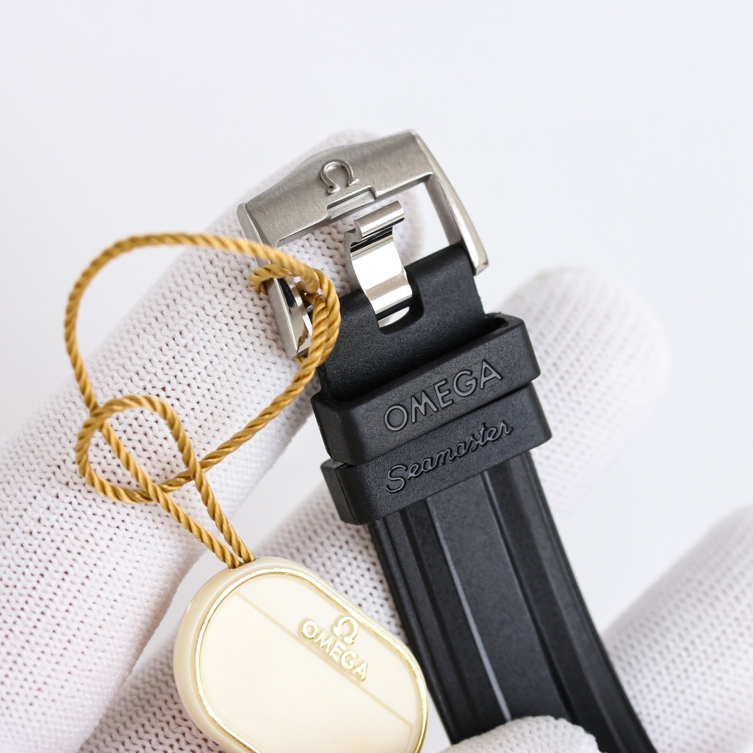 Omega Seamaster Planet Ocean 2201.50.00 Black Dial Bezel Stainless Steel 42mm